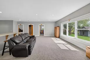 801 Nordic View, Mount Horeb, WI 53572 - Photo 34