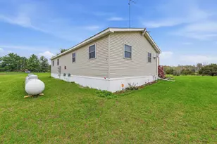 W983 North Shore Dr, Montello, WI 53949 - Photo 34