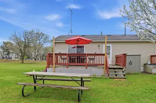 W983 North Shore Dr, Montello, WI 53949 - Photo 6