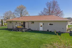 N2737 Welk Rd, Markesan, WI 53946 - Photo 12