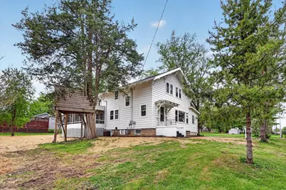 2903 S Caroline Street, Orfordville, WI 53576 - Photo 4