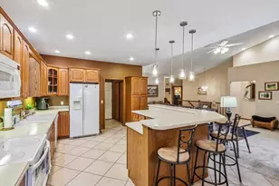 3133 Collingwood Dr, Sun Prairie, WI 53590 - Photo 6
