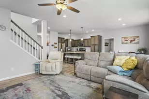 5934 Saturn Dr, Madison, WI 53718 - Photo 8