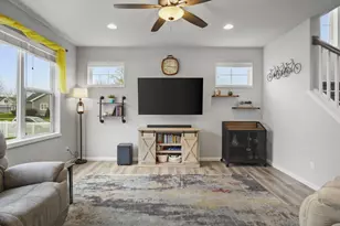 5934 Saturn Dr, Madison, WI 53718 - Photo 6