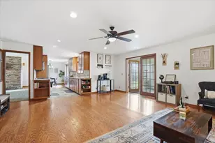418 Oakridge Dr, Portage, WI 53901 - Photo 12