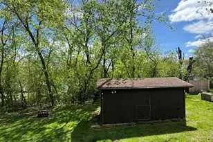 424 Skyline Dr, Edgerton, WI 53534 - Photo 14