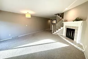 120 Glenview Ct, Janesville, WI 53548 - Photo 10