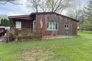 813 Shady Ave, Delavan, WI 53115 - Photo 2