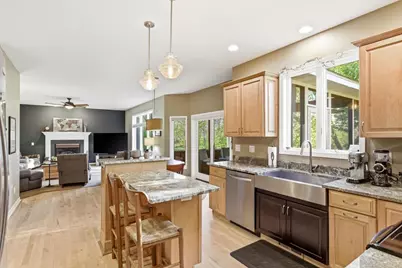 1242 McMahon Drive, Sun Prairie, WI 53590 - Photo 10