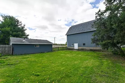 6059 Portage Road, DeForest, WI 53532 - Photo 40