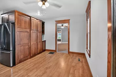 6059 Portage Road, DeForest, WI 53532 - Photo 8