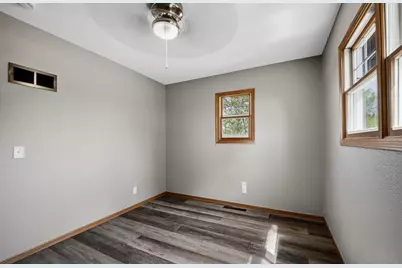 5537 S County Road T, Brodhead, WI 53520 - Photo 18