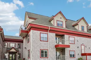 955 Liberty Blvd, Sun Prairie, WI 53590 - Photo 1