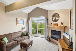 955 Liberty Blvd, Sun Prairie, WI 53590 - Photo 6