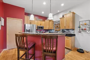 9368 Old Sauk Rd, Middleton, WI 53562 - Photo 10