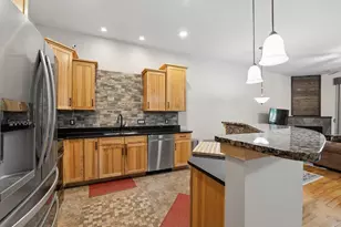 9368 Old Sauk Rd, Middleton, WI 53562 - Photo 6