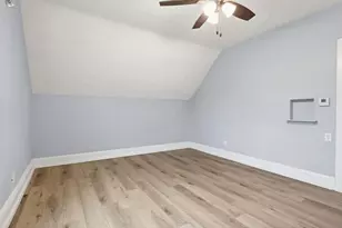 2027 E Washington Ave, Madison, WI 53704 - Photo 22