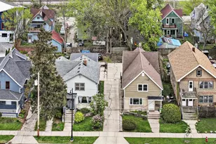 2027 E Washington Ave, Madison, WI 53704 - Photo 46