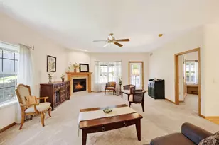 672 Clardell Dr, Sun Prairie, WI 53590 - Photo 16