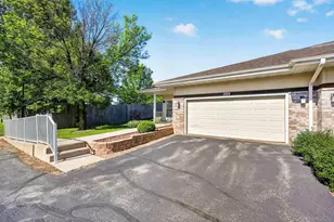 672 Clardell Dr, Sun Prairie, WI 53590 - Photo 34