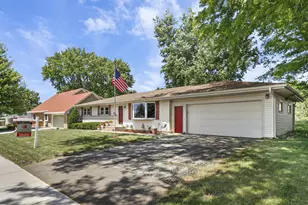 421 Patrick Ave, Waunakee, WI 53597 - Photo 32