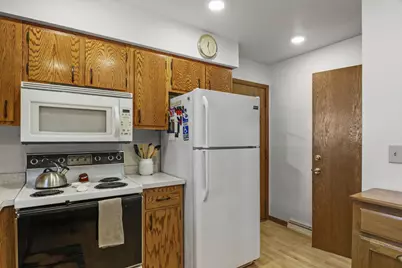 421 Patrick Avenue, Waunakee, WI 53597 - Photo 10