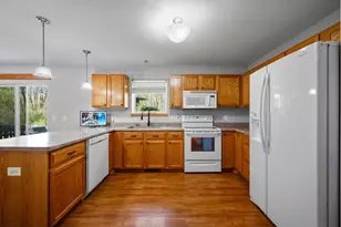 4313 Hey Jude Ln, Madison, WI 53718 - Photo 12