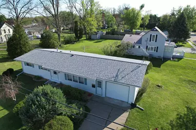 725 Lancaster Street, Platteville,  53818 - Photo 2
