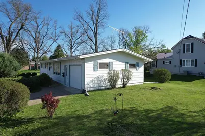 725 Lancaster Street, Platteville,  53818 - Photo 4