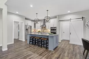 470 York Center Rd, Waterloo, WI 53594 - Photo 12