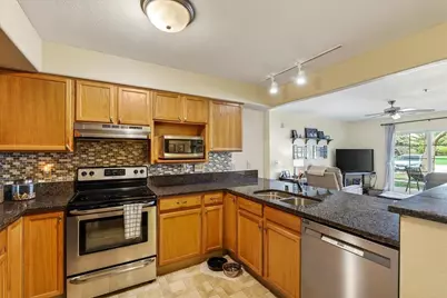 5320 Congress Avenue #4, Madison, WI 53718 - Photo 12
