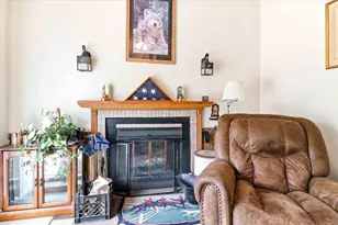 1727 W 19th Ave, Arkdale, WI 54613 - Photo 8