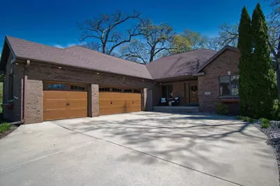 1801 Maplecrest Drive, Verona, WI 53593 - Photo 84