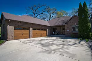1801 Maplecrest Dr, Verona, WI 53593 - Photo 84