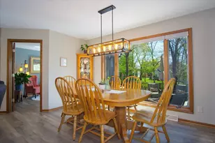 1801 Maplecrest Dr, Verona, WI 53593 - Photo 20