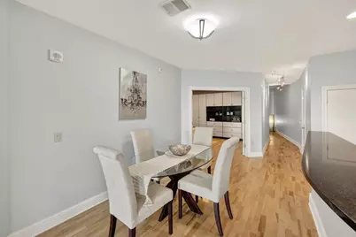 360 W Washington Avenue #415, Madison, WI 53703 - Photo 10