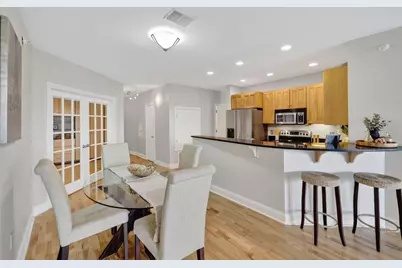 360 W Washington Avenue #415, Madison, WI 53703 - Photo 12