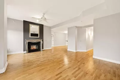 360 W Washington Avenue #415, Madison, WI 53703 - Photo 14