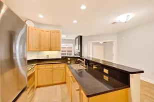 360 Washington Ave, Madison, WI 53703 - Photo 6