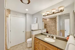 360 W Washington Ave, Madison, WI 53703 - Photo 24