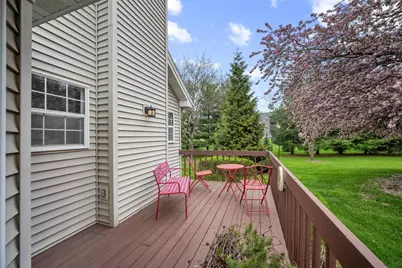 357 Concord Drive, Oregon, WI 53575 - Photo 4