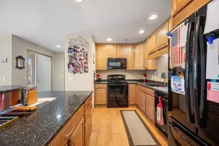 357 Concord Dr, Oregon, WI 53575 - Photo 10