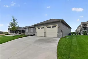 2025 Otteson Dr, Stoughton, WI 53589 - Photo 74