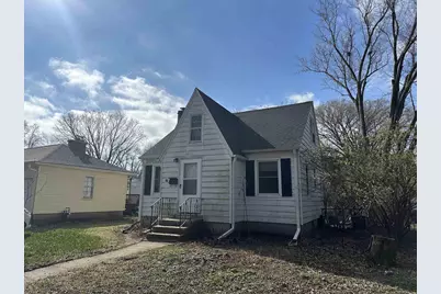 2811 Hoard Street, Madison, WI 53704 - Photo 2