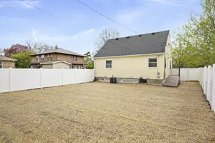 2830 Hoard St, Madison, WI 53704 - Photo 32