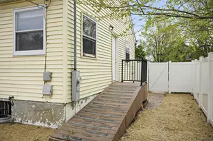 2830 Hoard St, Madison, WI 53704 - Photo 34