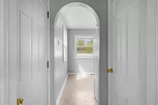 2830 Hoard St, Madison, WI 53704 - Photo 8