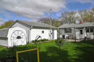 713 Nancy Ln, Madison, WI 53704 - Photo 12
