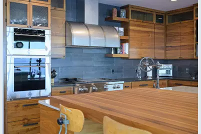 350 S Hamilton Street #1001, Madison, WI 53703 - Photo 14
