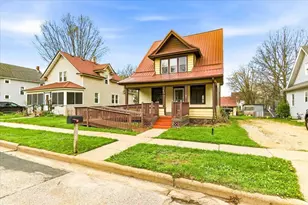 954 Church St, Richland Center, WI 53581 - Photo 6